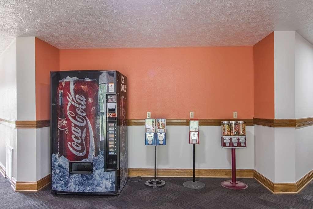Red Roof Inn Greencastle South - Cloverdale Съоръжения снимка