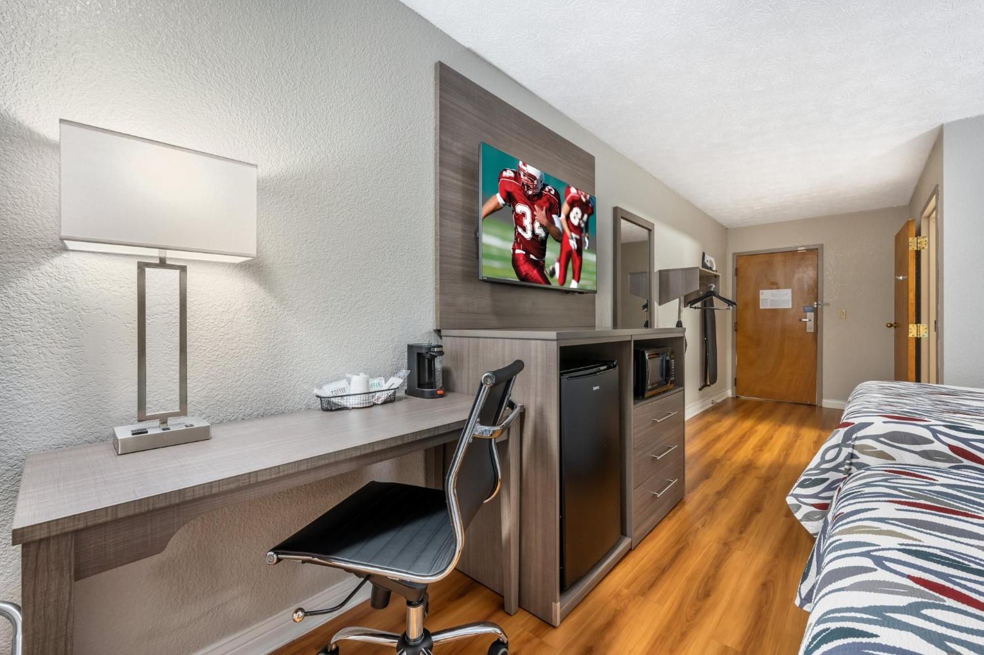 Red Roof Inn Greencastle South - Cloverdale Екстериор снимка