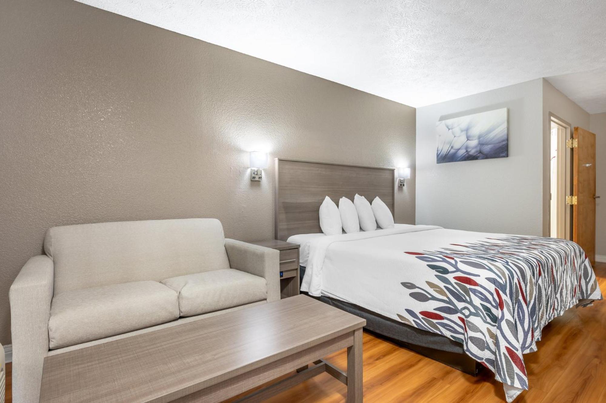 Red Roof Inn Greencastle South - Cloverdale Екстериор снимка